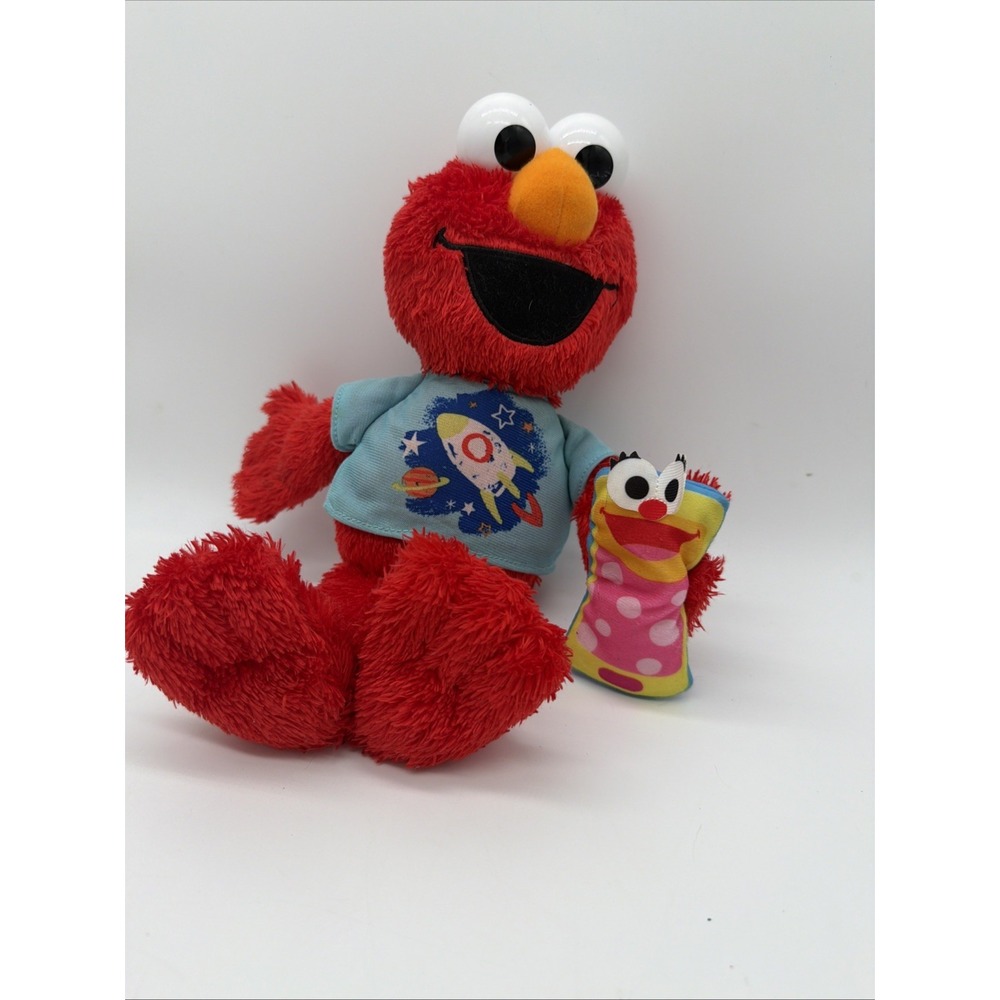 Sesame Street Musical Elmo & Smartie Elmo's World Plush Doll Singing & Talking - Picture 1 of 13